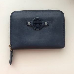 Tory burch wallet